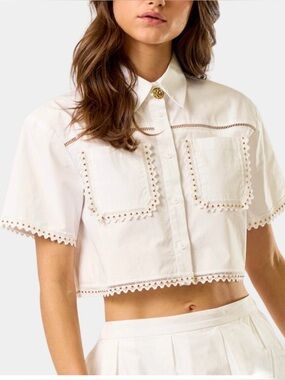 The Hamptons in White from Benaar LA
Cropped Button Down Top Size XS
